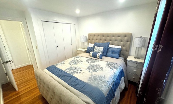 Centerville House | Charming 3-bedroom house with WiFi, AC in peaceful Centerville
