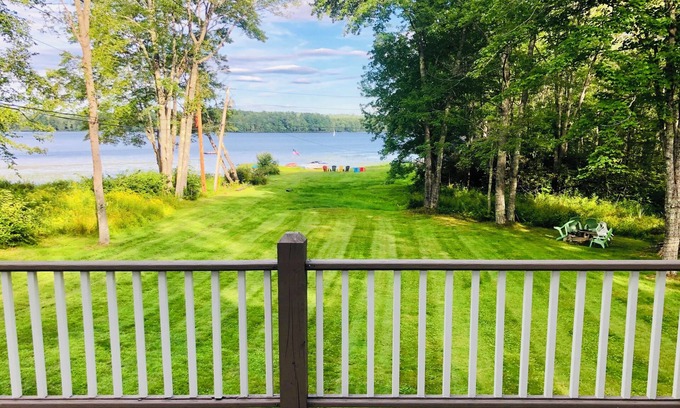 Old Orchard Beach House | Charming 3 bedroom lake house on Damariscotta Lake.