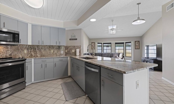 Englewood East House | Charming 3-bedroom POOL home.