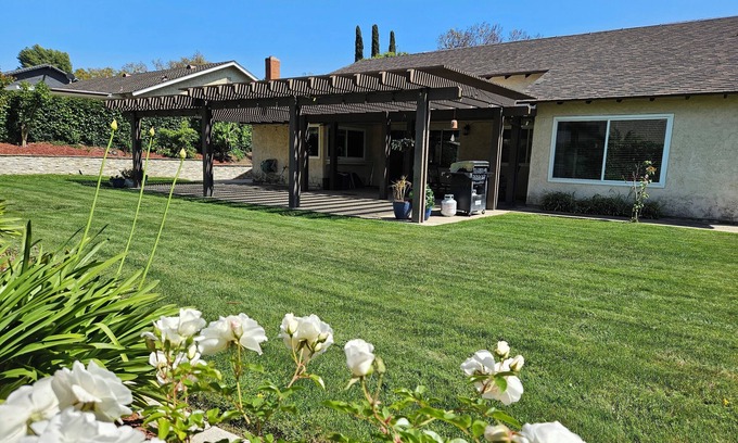 Simi Valley House | Charming 3-bedroom house in lovely Simi Valley with AC