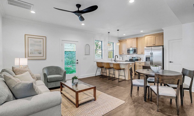 Dunean House | Charming 3-BR townhome < 1 Mile from Fluor Field: Garage, E-Bike Rental, 2KingB