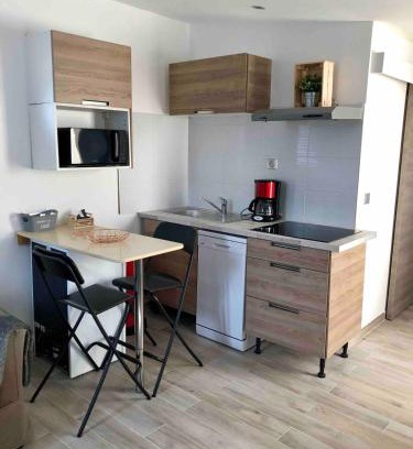 Le Cannet Apartment | Charming 38m2 city house