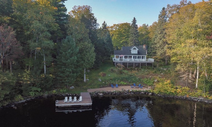 Muskoka Lakes Cottage | Charming, 4 Bed, 2 Bath! Muskoka Room! Beaumaris! Incredible Views!
