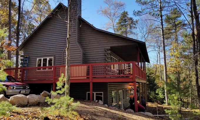 St Germain Resort | Charming 4-bedroom house with WiFi, AC in northwoods Saint Germain