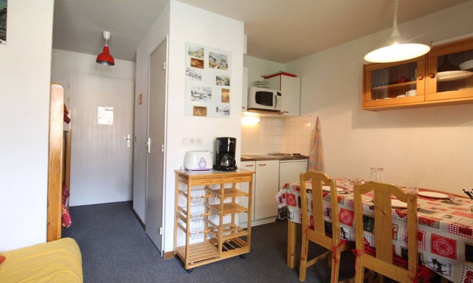 Lanslevillard Apartment | Charming 4-Person Apartment in Val Cenis Haut - Close to Slopes and Amenities