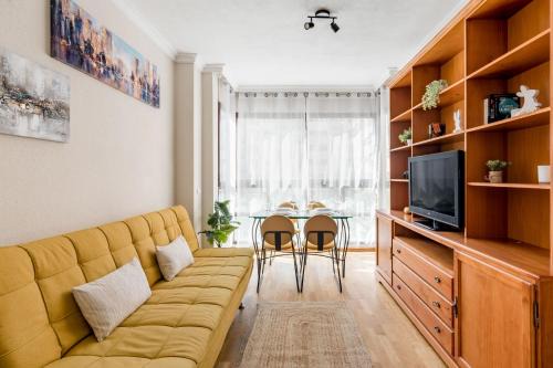 Rejas Apartment | Charming Airport V