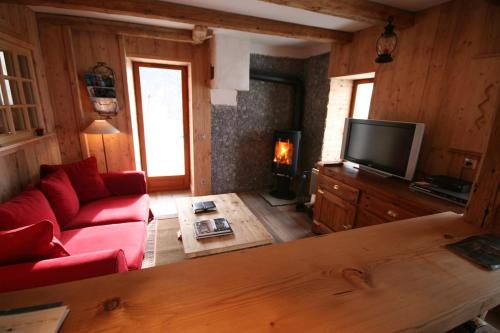 Les Varcins Apartment | Charming Alpine studio