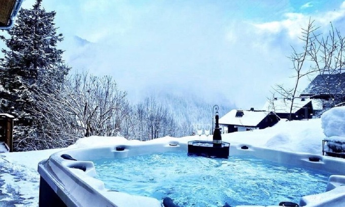 Chatel Ski Chalet | Charming and luxurious chalet close to the center of Chatel!