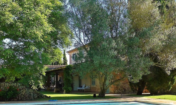 Felanitx House | Charming and quiet private villa on large property with pool, sauna and gym