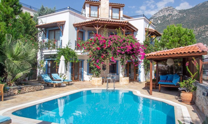 Kalkan Villa | Charming and Spacious Villa Kismet - secluded central location, private pool