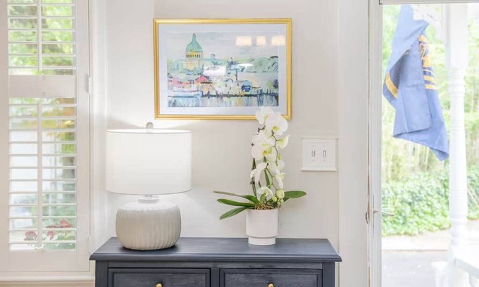 Murray Hill House | Charming Annapolis Townhome