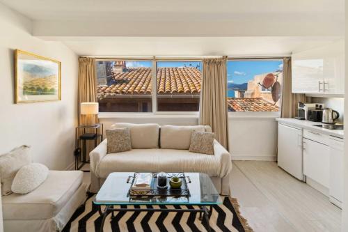 Old Town Apartment | Charming apartment - AC 2BR- 4P - Saint-Tropez