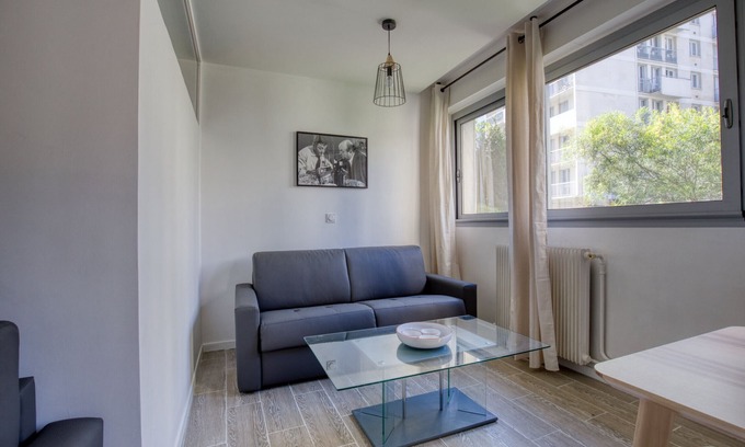 La Villette Apartment | Charming apartment in the heart of the 19th