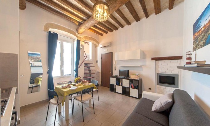 Trani Apartment | Charming Apartment in Trani with City View and Parking.