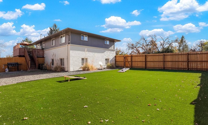 Highlands House | Charming Arvada Getaway, Amazing Yard, and Hot Tub