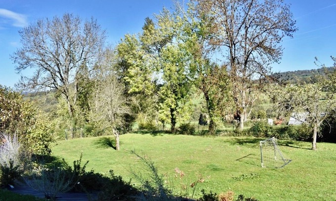 Meallet House | Charming, authentic house in the Cantal: Le Mas Pradou