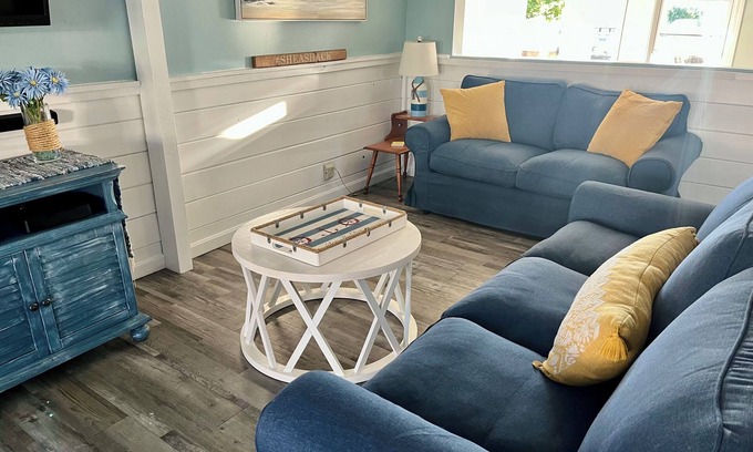 Salisbury Beach House | Charming beach cottage just steps from the ocean