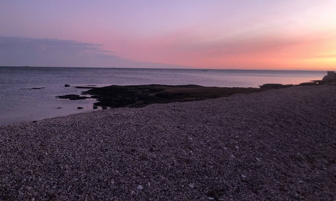 Morgan Point House | Charming beachhouse - 2 min walk to the beach