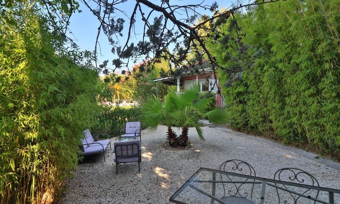 La Garde House | Charming Bungalow in a private residence with pool - Beaches walking distance