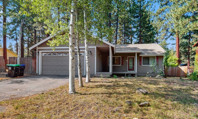 Bijou Park Acres House | Charming Cabin Home with Fireplace, W/D, Enclosed Backyard