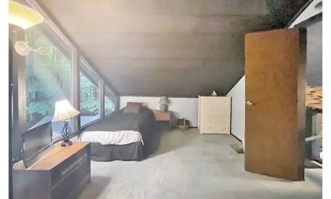 Michaywe Ski Chalet | Charming Chalet in Michaywe