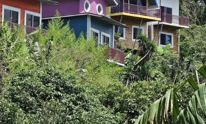 Poas Volcano National Park Ski Chalet | Charming chalet with WiFi in Poas. Great trails, and pools