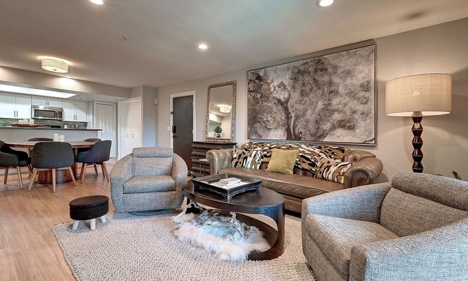 South Scottsdale Condo | Charming & Comfy Condo in the Heart of Old Town!