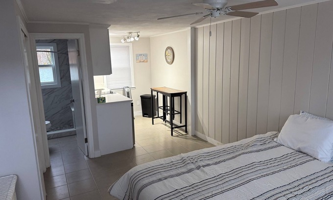 Dennis Port Condo | Charming condo efficiency in peaceful Dennisport with WiFi, AC