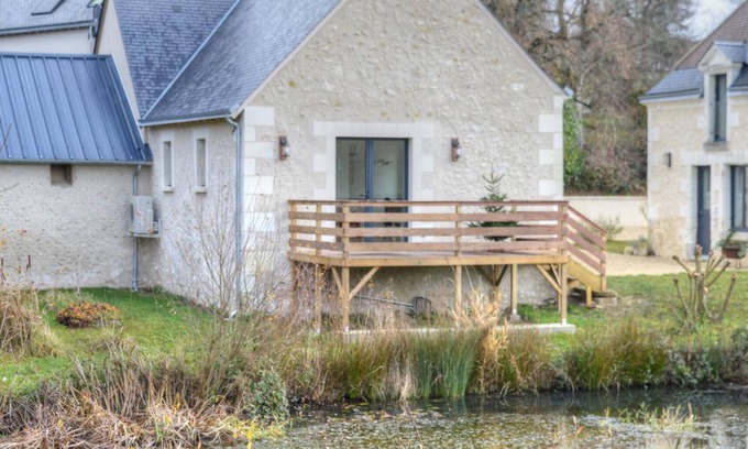 Luzille Cottage | Charming Cottage with Terrace Overlooking Pond, Near Chenonceau and Beauval Zoo