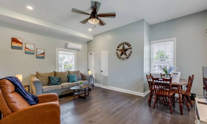 Downtown Greensboro Apartment | Charming downtown apartment! Walking distance to hotspots and attractions!