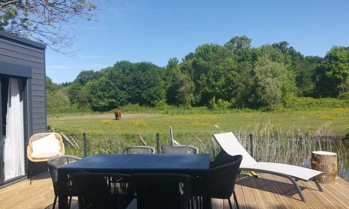 Les Mathes House | Charming ecolodge in a quiet area, heated pool all year Charente-Maritime