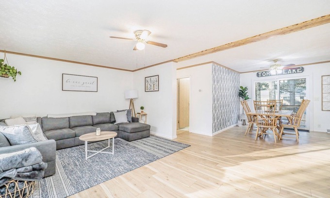Rapid City House | Charming Family Friendly Cottage Near Torch Lake