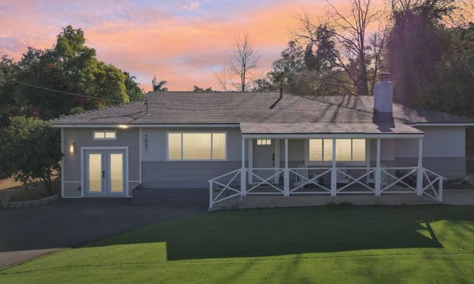 Rainbow CDP House | Charming Family Friendly home in Fallbrook