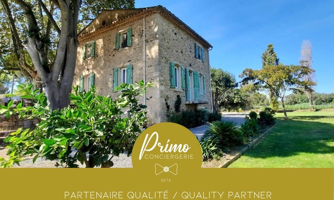 Caux House | Charming family home in the heart of the vineyards - Private park & swimming pool