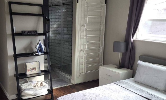 Greater Heights House | Charming Heights Guesthouse!