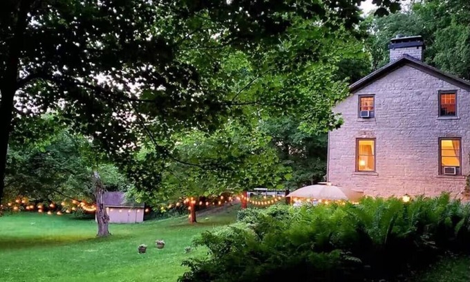 Springfield Cottage | Charming Historical Cottage in Springfield, OH