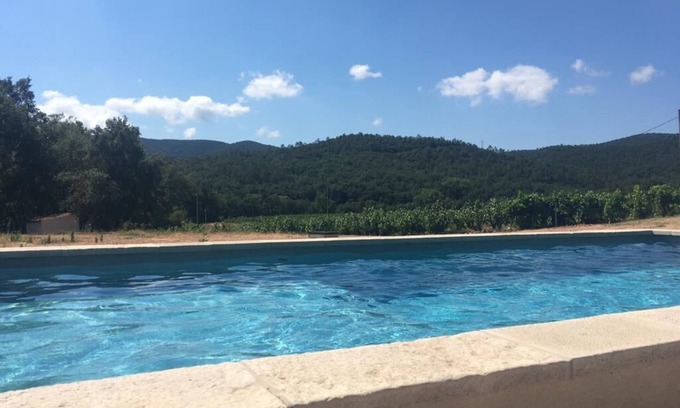 Collobrieres House | Charming house in wine estate with swimming pool.