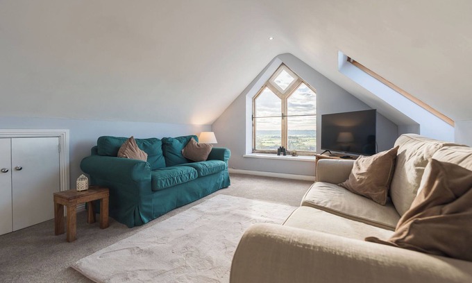 Cheddar House | Charming House near Cheddar with Spectacular Views