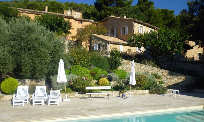 Bedoin House | Charming house with pool in Crillon at the foot of Ventoux. Exceptional view.