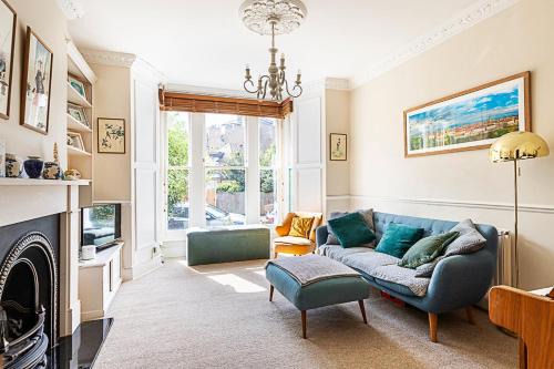 Brownswood Apartment | Charming London Retreat