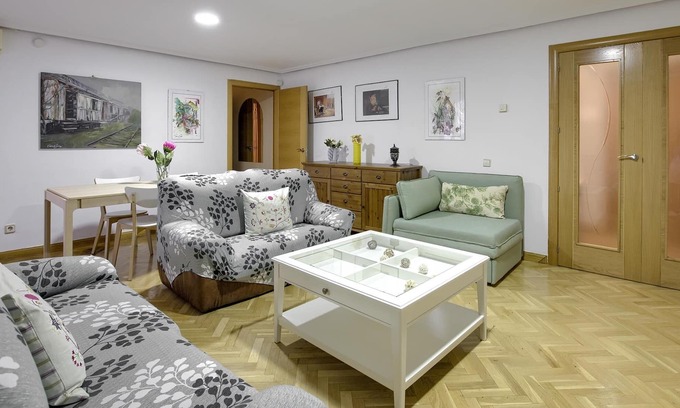 Numancia Apartment | Charming Madrid Numancia