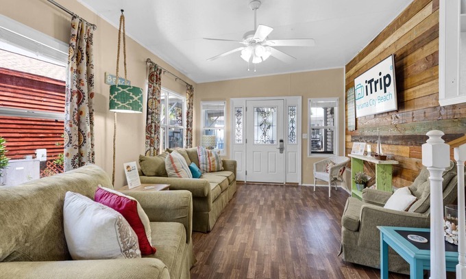 Upper Grand Lagoon Cottage | Charming pet-friendly cottage in a gated resort with amenities on the east end of Panama City Beach!
