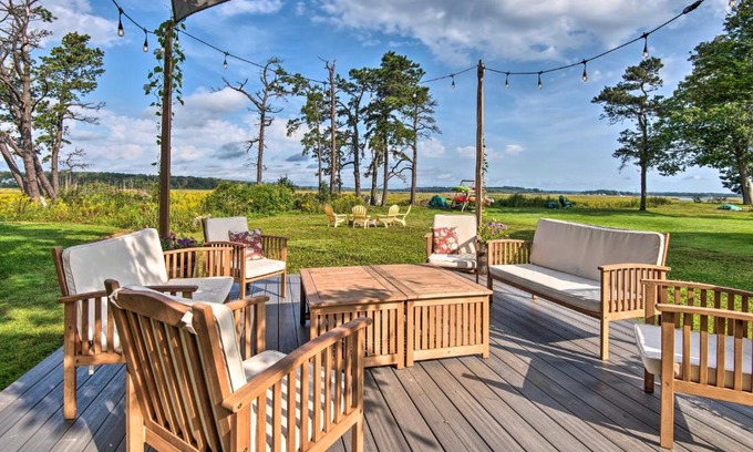 Pine Point House | Charming Pine Point Cottage - 2 Blocks to Ocean!