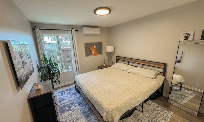 Clairemont Condo | Charming & Private Corner Condo- With Sunny Patio