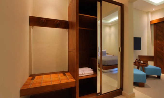 Batubelig Apartment | Charming room within walking distance from the shopping area Seminyak
