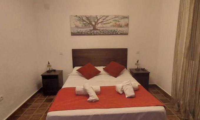 Calabazares Cottage | CHARMING RURAL HOUSE IN PATRAS