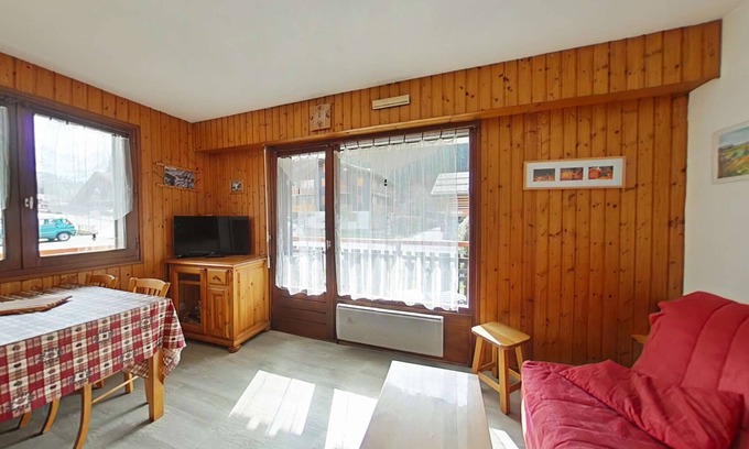 Le Grand-Bornand Apartment | Charming Studio with Ski Access, Near Ice Rink & Village Center, Sleeps 4