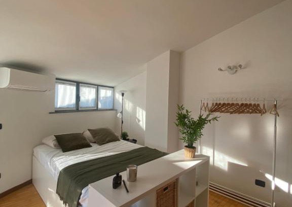 Pero Apartment | Charming studio next to Fiera with Terrace and parking