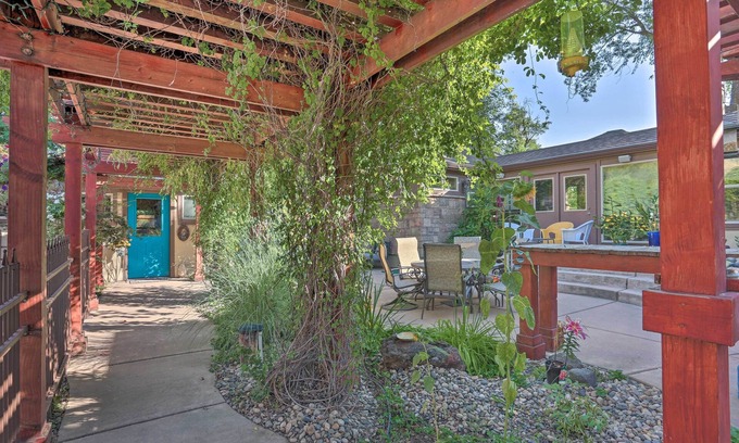 North End Apartment | Charming Studio with Patio - 2 Mi to Dtwn Boise!