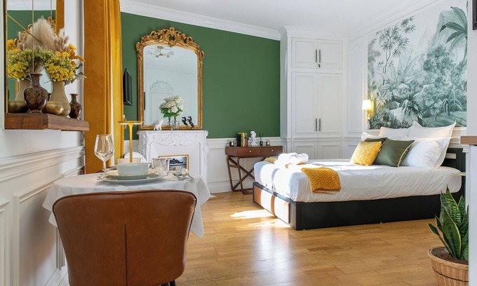 Vieux Malakoff Apartment | Charming studio with terrace and parking - close to downtown